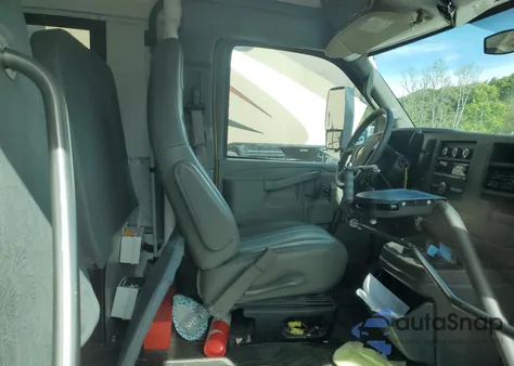 2020 Chevrolet Express G3500 z USA, uszkodzony, nr VIN 1HA3GRBG7LN004167